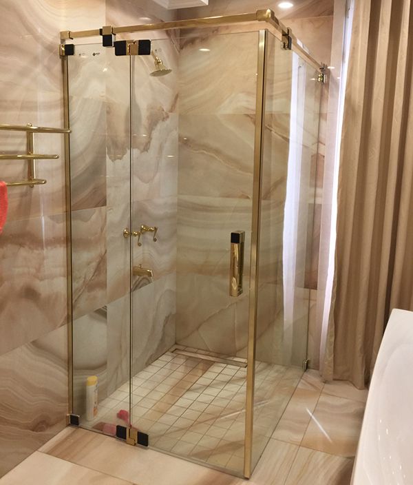 Phòng tắm kính sang trọng cho Spa
