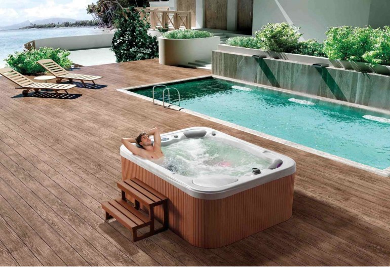 Tắm bồn hòa cùng thiên nhiên xóa tan mọi mệt mỏi