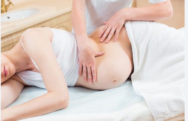 Bà bầu xông hơi có sao không