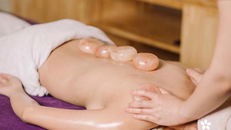 Đá muối Himalaya giúp làm đẹp da