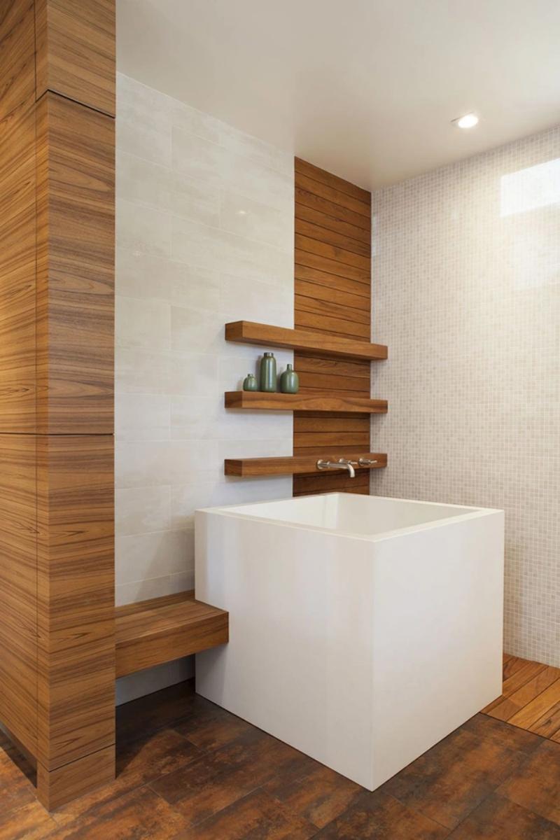 Mẫu bồn tắm siêu tiết kiệm diện tích này chắc chắn sẽ được nhiều gia đình yêu thích bởi sự tiện dụng của nó.