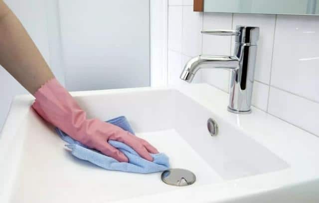 Bảo dưỡng vòi lavabo kéo dài tuổi thọ
